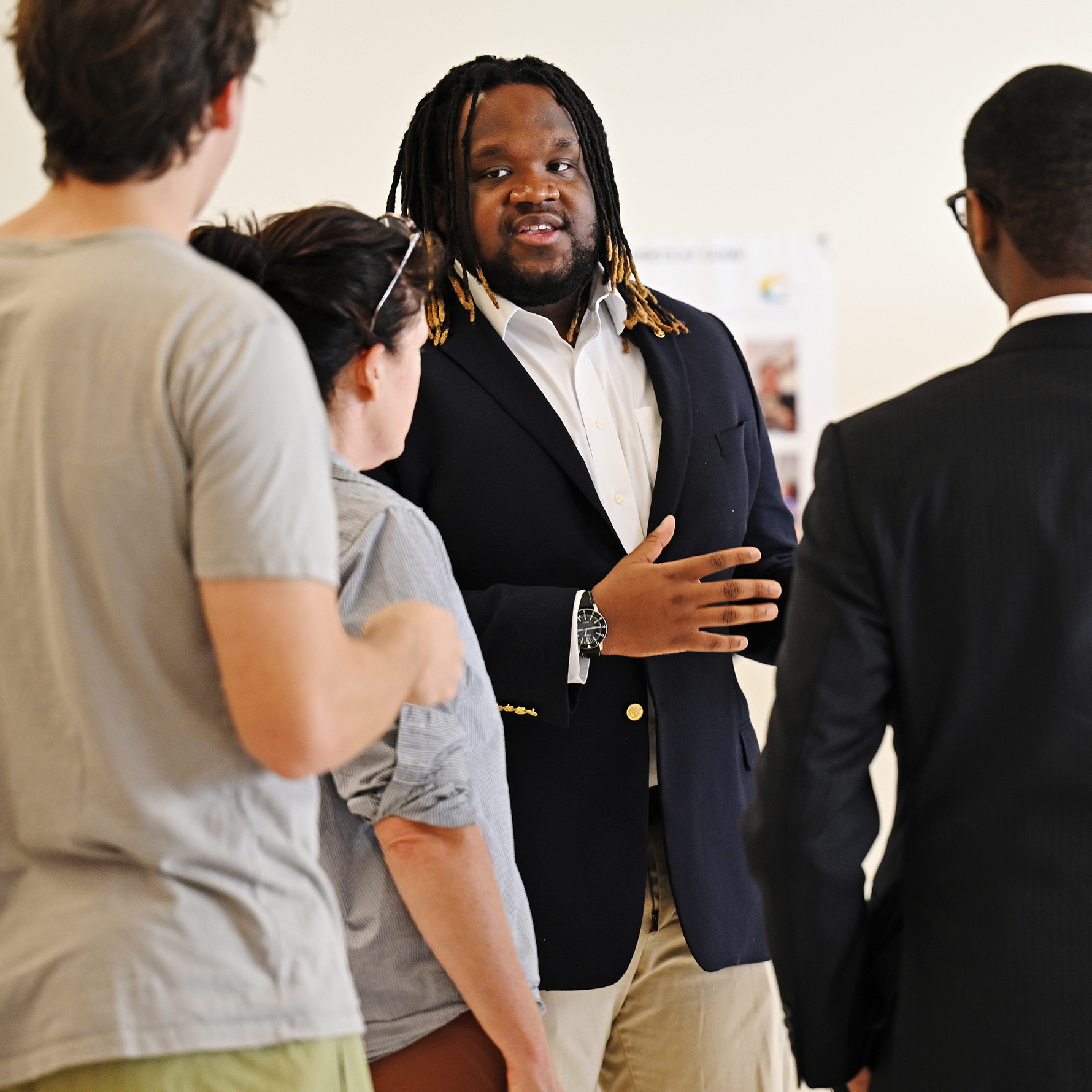 Zale Peart ’25 at a poster session at the All-College Symposium